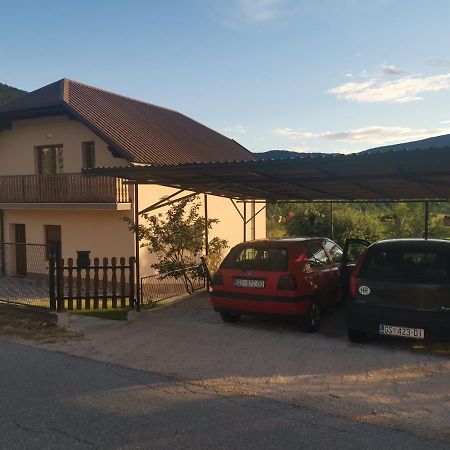 Apartman Nika Otočac Exteriör bild